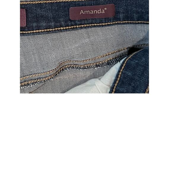 Gloria Vanderbilt Amanda Jeans, Womans Size 16 - Picture 4 of 4